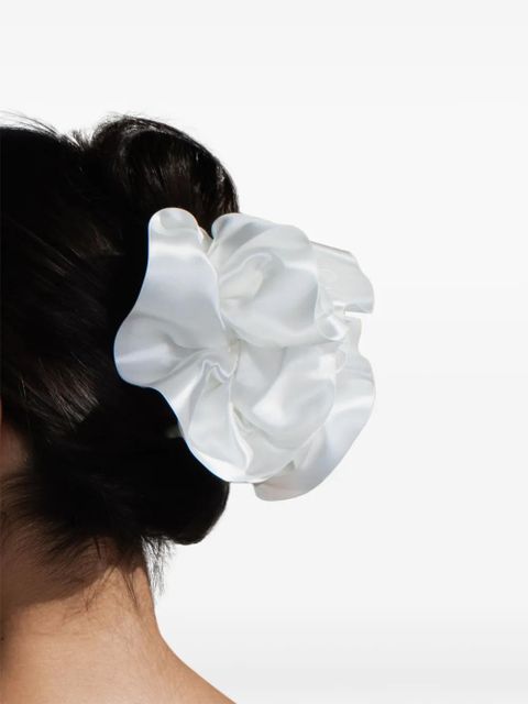 Jennifer Behr ruffled silk-satin claw clip - White - zdjęcie produktu nr 2
