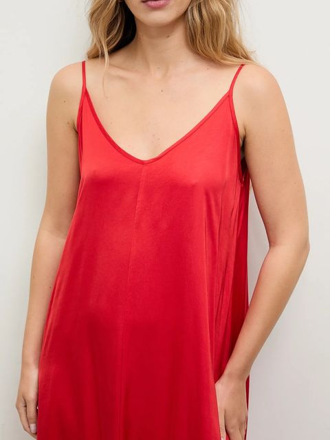 Answear.LAB sukienka kolor czerwony maxi rozkloszowana