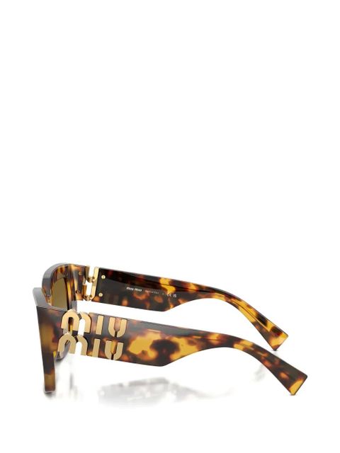 Miu Miu Eyewear logo-detail sunglasses - Brown