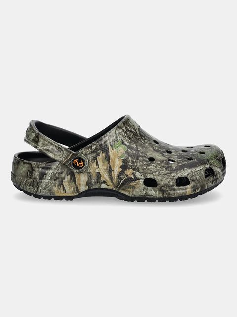 Crocs klapki Classic Realtree Apx Clog kolor zielony 210099.0H - zdjęcie produktu nr 2