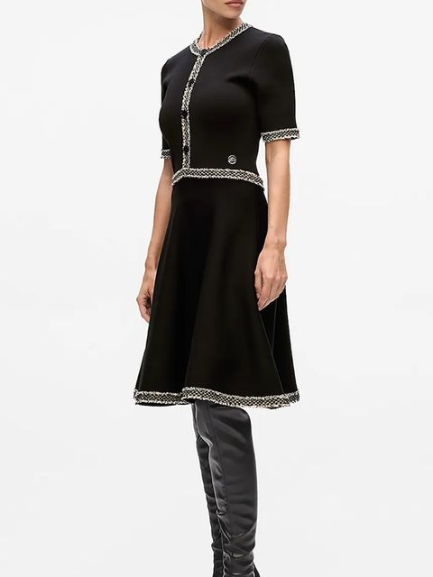 Karl Lagerfeld sukienka kolor czarny mini rozkloszowana A4W13024 - zdjęcie produktu nr 2