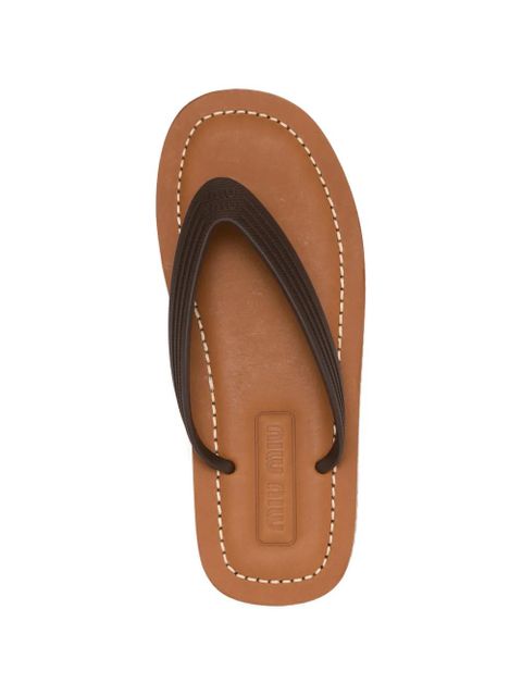 Miu Miu logo-detail flip-flops - Brown