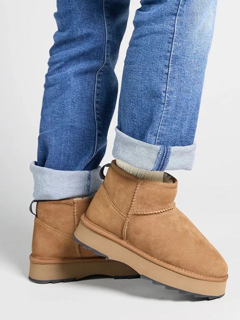 Emu Australia śniegowce zamszowe Sharky Micro Flatform kolor brązowy W13304