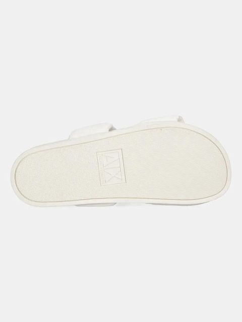 Armani Exchange klapki damskie kolor biały XDP062 XV926 00894