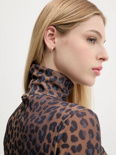 adidas Originals longsleeve Long Sleeve Tee kolor brązowy z golfem JW2772