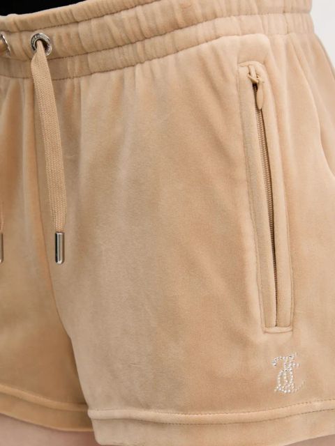 Juicy Couture szorty welurowe TAMIA damskie kolor beżowy z aplikacją medium waist JCWH121001