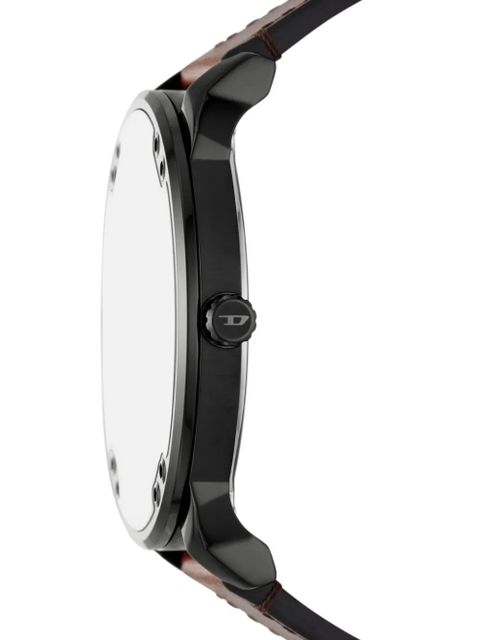 Diesel Timeframes 39mm - Brown