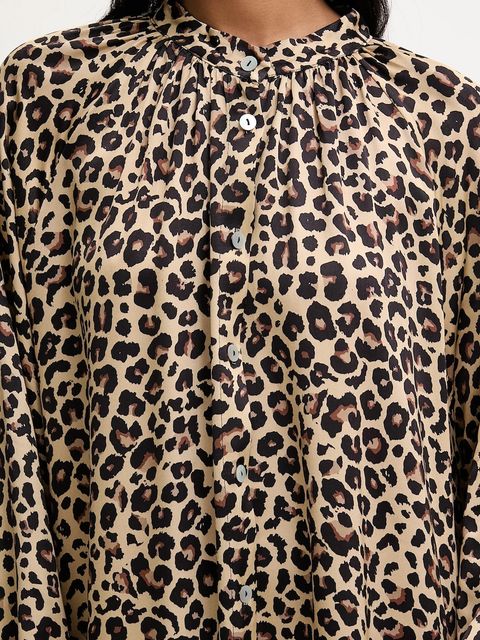 Answear.LAB sukienka kolor beżowy midi rozkloszowana