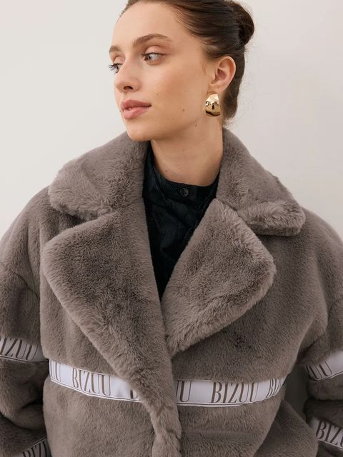 Bizuu kurtka GREGORIA kolor brązowy przejściowa oversize GREGORIA TAUPE