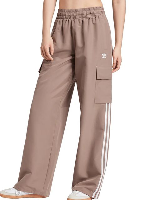 adidas Originals spodnie Adicolor 3-Stripe Cargo Pants damskie kolor beżowy fason cargo high waist JC8138 - zdjęcie produktu nr 1