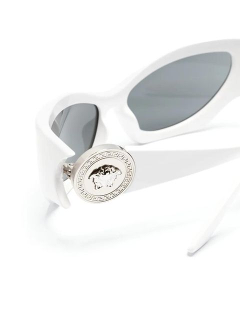 Versace Eyewear tinted cat-eye sunglasses - White