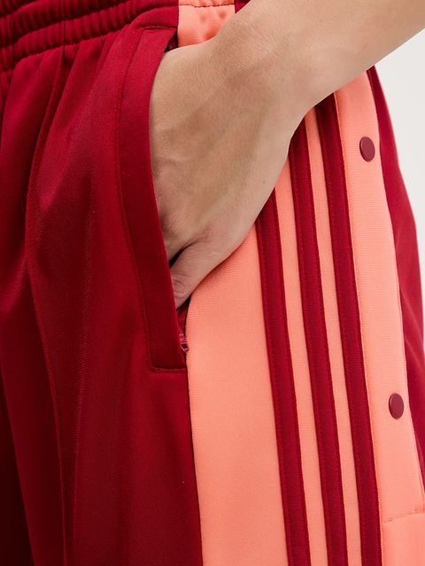 adidas Originals spodnie dresowe Adibreak damskie kolor czerwony wzorzyste JP2305