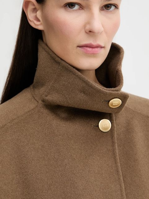 Tommy Hilfiger płaszcz z dodatkiem wełny kolor beżowy WW0WW47758