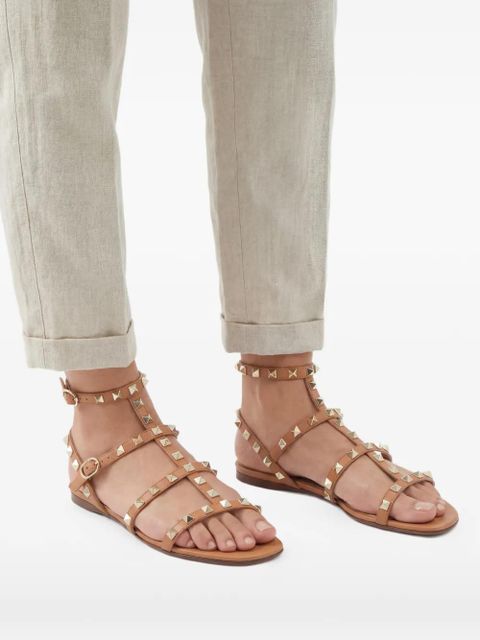 Valentino Garavani rockstud strappy sandals - Brown
