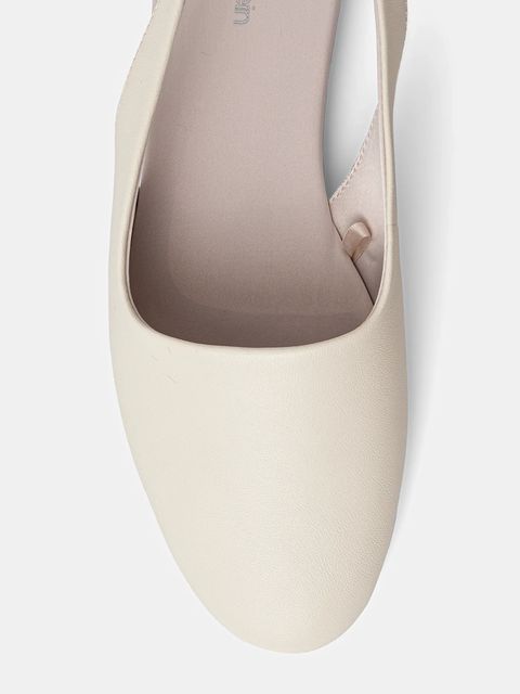 Calvin Klein baleriny skórzane BALLERINA SLING BACK LTH kolor beżowy HW0HW02655