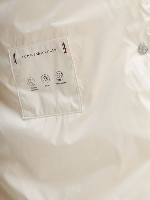 Tommy Hilfiger kurtka puchowa kolor beżowy zimowa WW0WW46535 - zdjęcie produktu nr 2