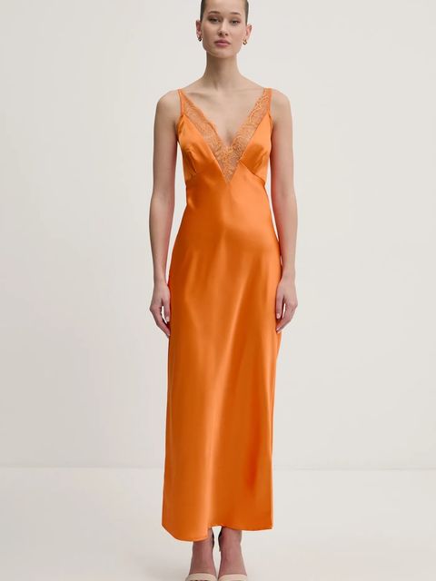 Never Fully Dressed sukienka