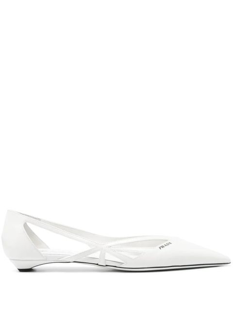 Prada leather flat pumps - White