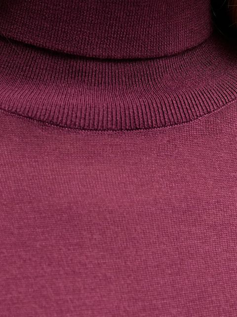 United Colors of Benetton sweter wełniany damski kolor fioletowy lekki z golfem 11AHD203Y - zdjęcie produktu nr 2