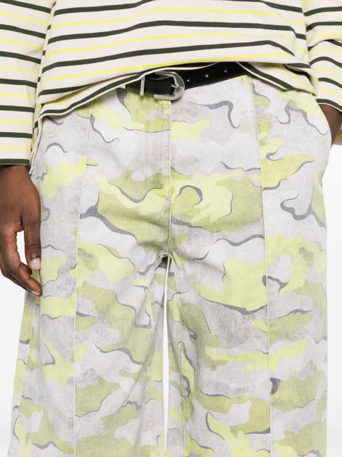PINKO camouflage-print pleated trousers - Yellow