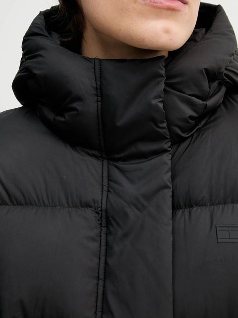 Tommy Hilfiger kurtka puchowa kolor czarny zimowa WW0WW45739