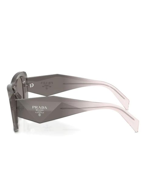 Prada Eyewear Symbole geometric-frame sunglasses - Grey - zdjęcie produktu nr 2