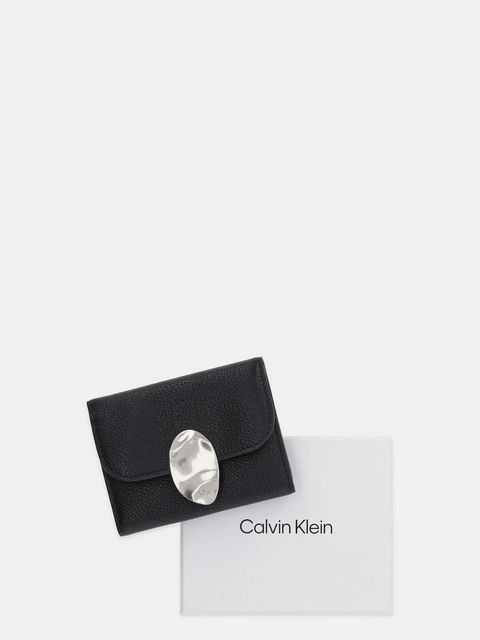 Calvin Klein etui na karty skórzane kolor czarny LV04F1062G - zdjęcie produktu nr 2