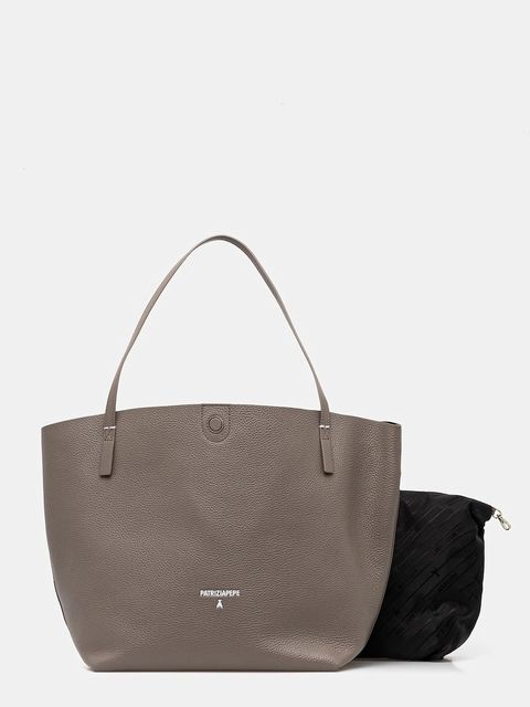 Patrizia Pepe torebka skórzana kolor granatowy 2B0130 L148 - zdjęcie produktu nr 1