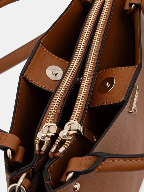 Guess torebka TALENT kolor brązowy HWNG96 69060