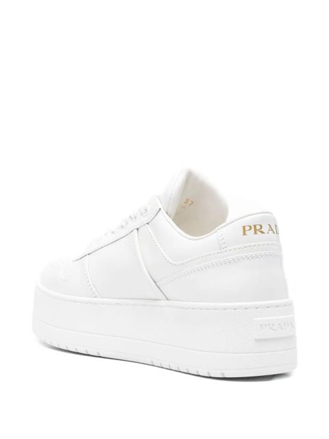 Prada platform logo-patch sneakers - White - zdjęcie produktu nr 2