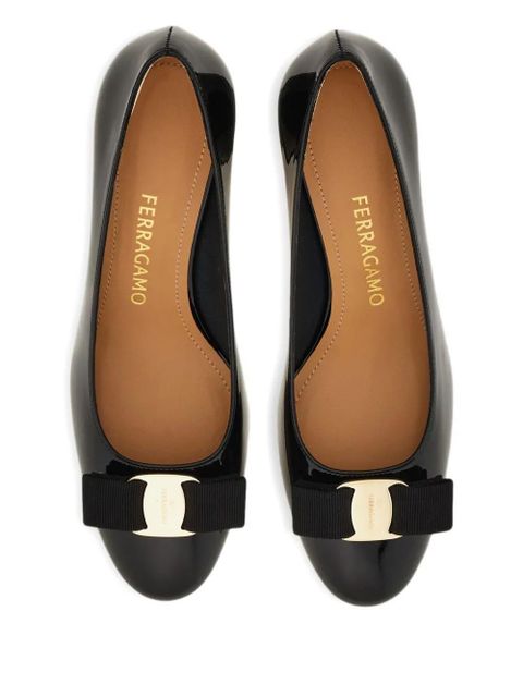 Ferragamo 50mm Vara bow-detail pumps - Black