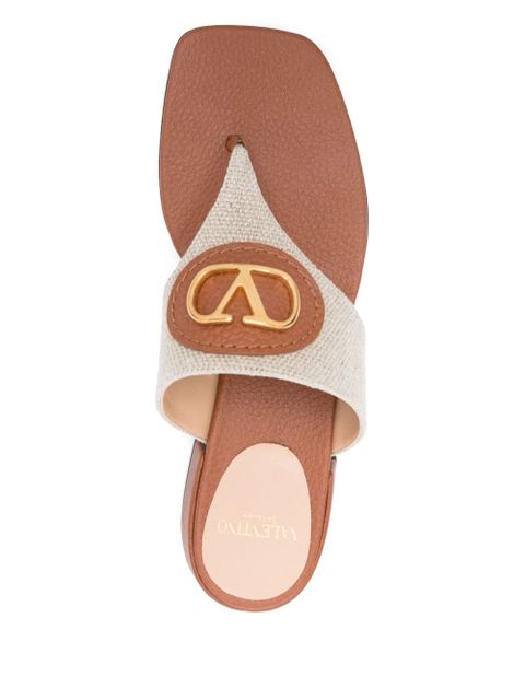 Valentino Garavani VLogo Signature sandals - Neutrals
