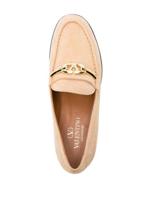 Valentino Garavani VLogo-plaque suede loafers - Neutrals