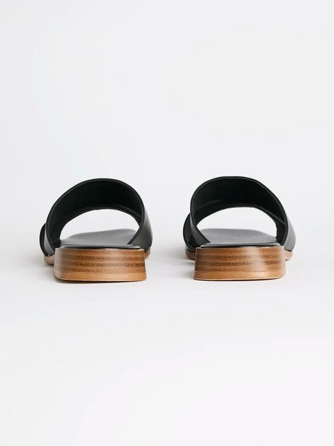 Karl Lagerfeld klapki skórzane PETALO damskie kolor czarny KL80772