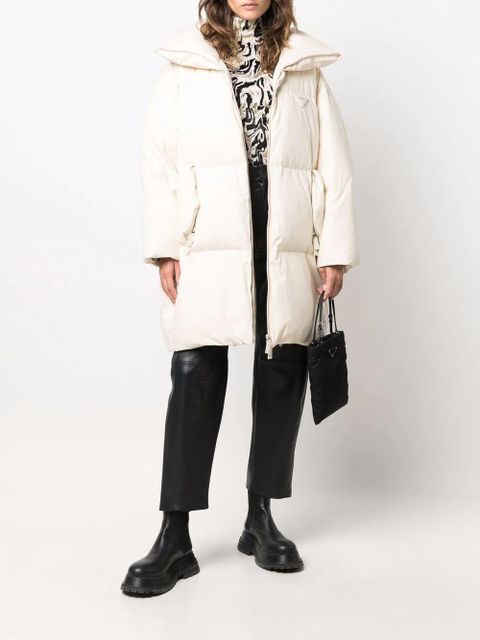 Prada logo-patch padded coat - Neutrals - zdjęcie produktu nr 2