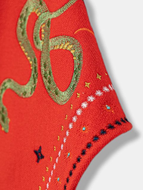 Never Fully Dressed chusta Mystcial damska kolor czerwony z aplikacją NFDA592 - zdjęcie produktu nr 2