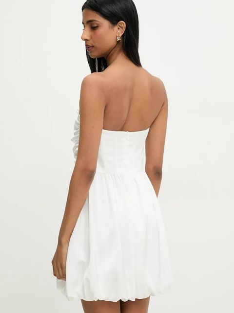Answear.LAB sukienka kolor biały mini rozkloszowana