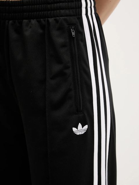 adidas Originals spodnie dresowe Firebird damskie kolor czarny z aplikacją KD7976