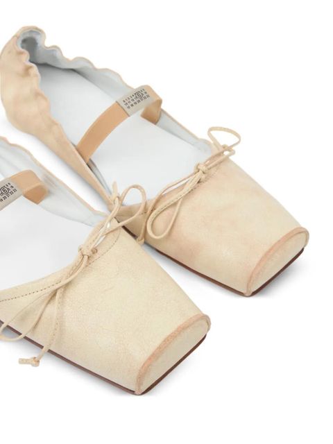MM6 Maison Margiela square toe strap leather ballerina shoes - Neutrals