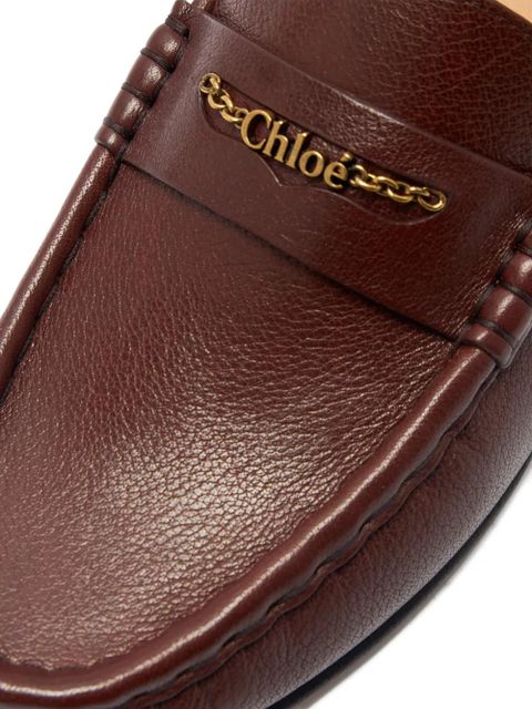 Chloé chain-detail loafers - Brown