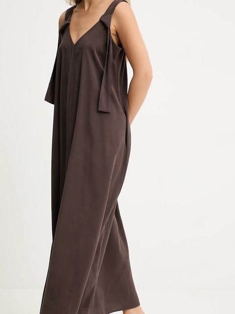 Answear.LAB sukienka kolor brązowy maxi rozkloszowana