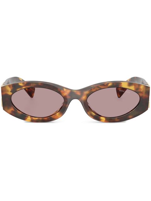 Miu Miu Eyewear logo-lettering sunglasses - Brown - zdjęcie produktu nr 1
