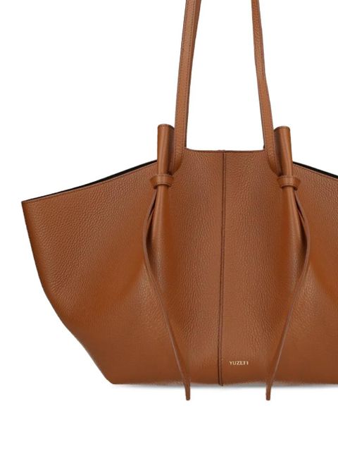 Yuzefi Mochi pebble-grain leather shoulder bag - Brown - zdjęcie produktu nr 2