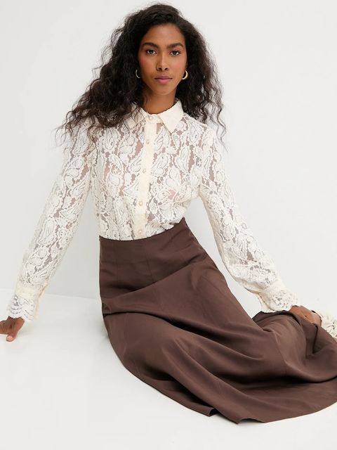 Answear.LAB koszula damska kolor beżowy slim z kołnierzykiem klasycznym