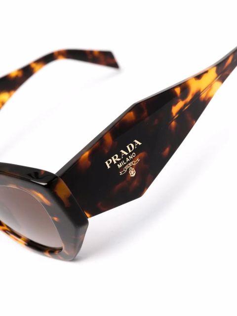 Prada Eyewear tortoiseshell oversize-frame sunglasses - Brown