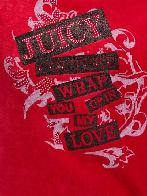 Juicy Couture bluza welurowa Wrap You Up damska kolor czerwony z kapturem z nadrukiem JCNAS126451