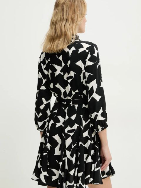 Answear.LAB sukienka kolor czarny mini rozkloszowana