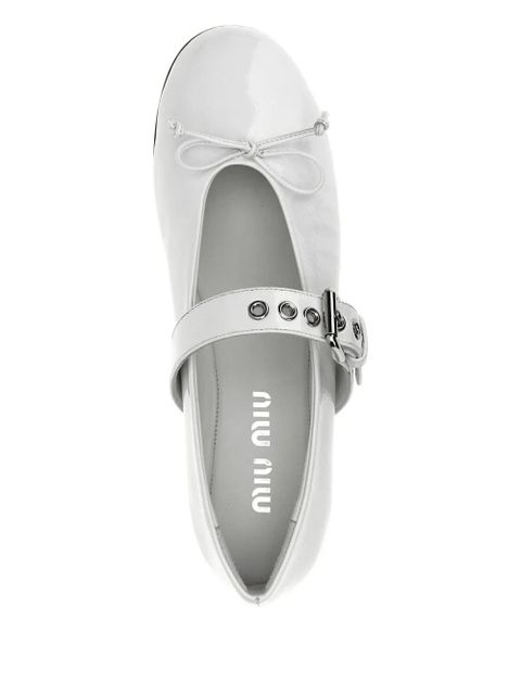 Miu Miu patent-finish leather ballet flats - White