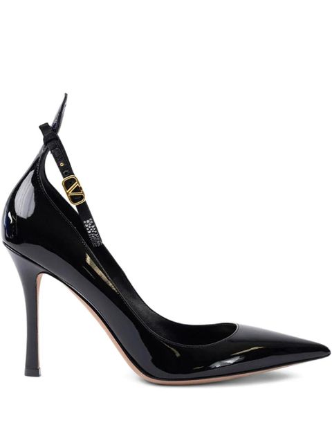 Valentino Garavani strap-detail pumps - Black - zdjęcie produktu nr 1