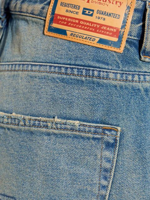 Diesel 1996 D-Sire 09n29 distressed jeans - Blue
